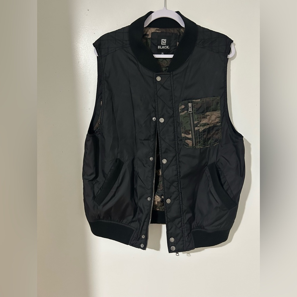 Black Vest with Camouflage‎ Pocket by Black